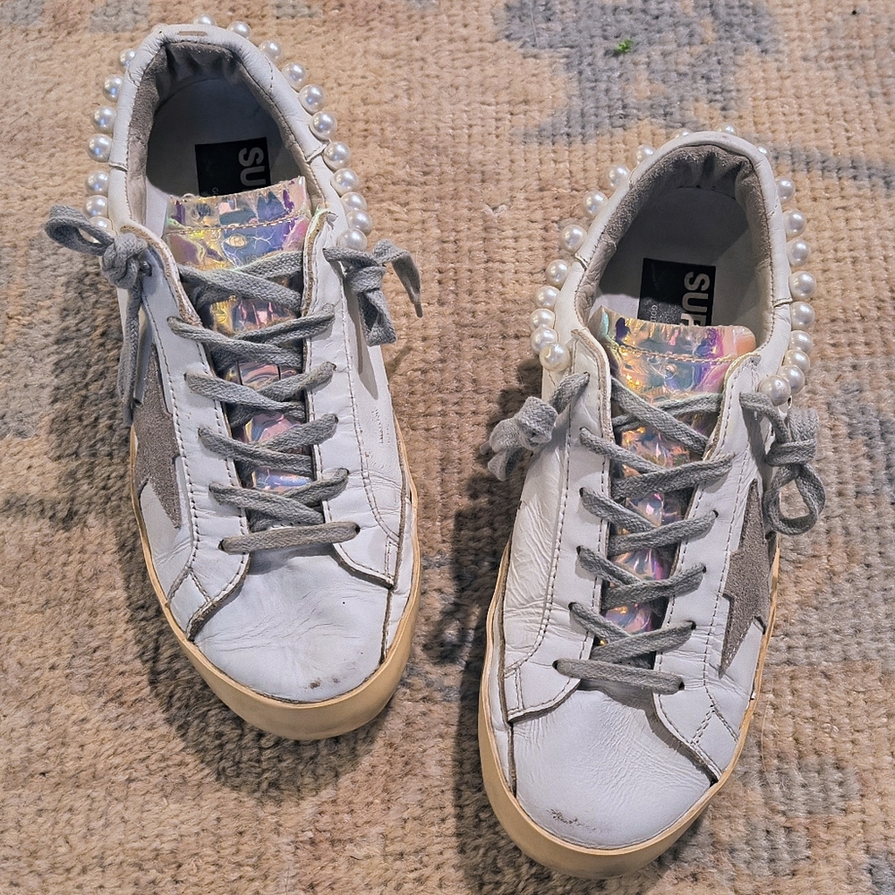 Golden Goose💯Pearly Necklace Iridescent Sneakers